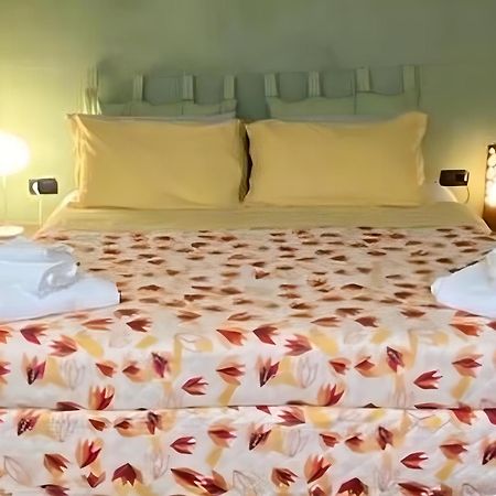 Notte Di Note - Home Hospitality Busto Arsizio Εξωτερικό φωτογραφία