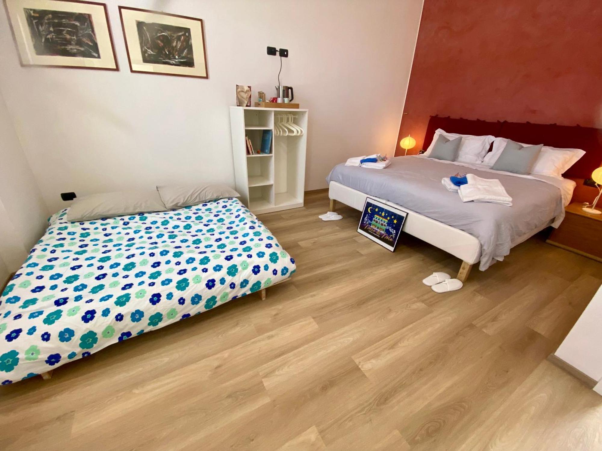 Notte Di Note - Home Hospitality Busto Arsizio Εξωτερικό φωτογραφία