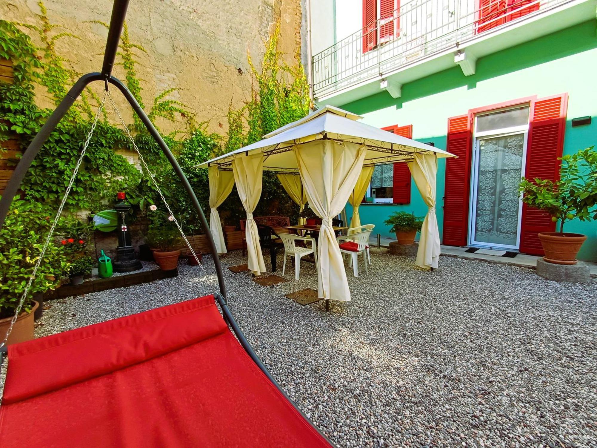 Notte Di Note - Home Hospitality Busto Arsizio Εξωτερικό φωτογραφία