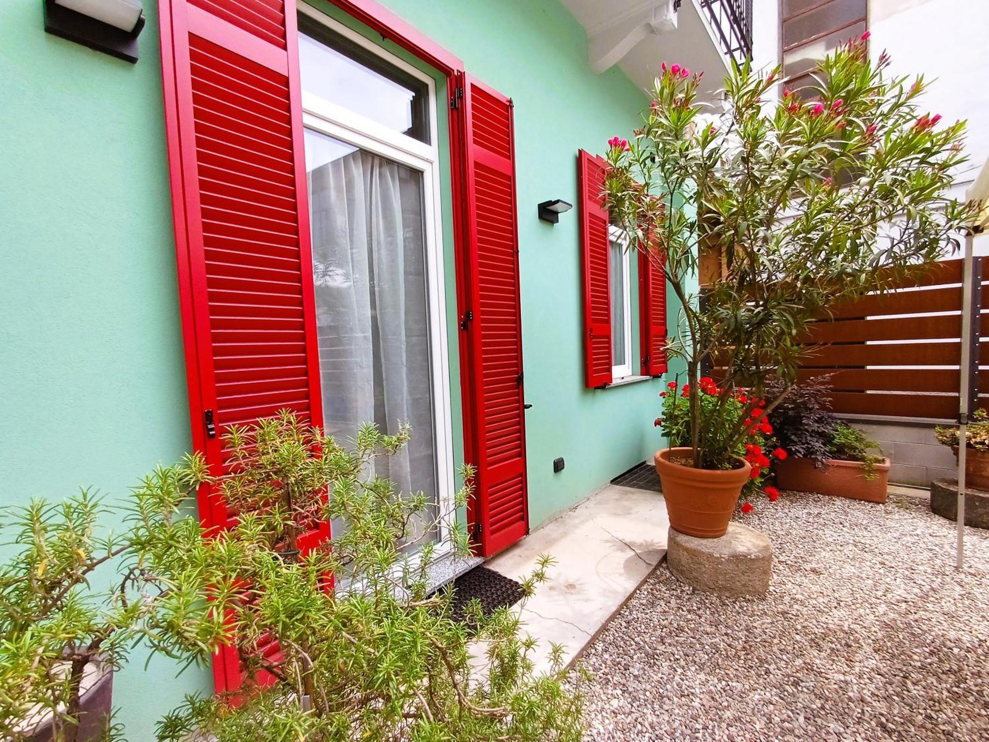 Notte Di Note - Home Hospitality Busto Arsizio Εξωτερικό φωτογραφία